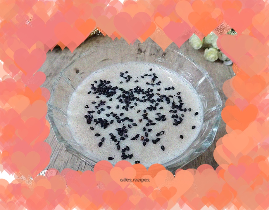 Sesame Banana Milkshake