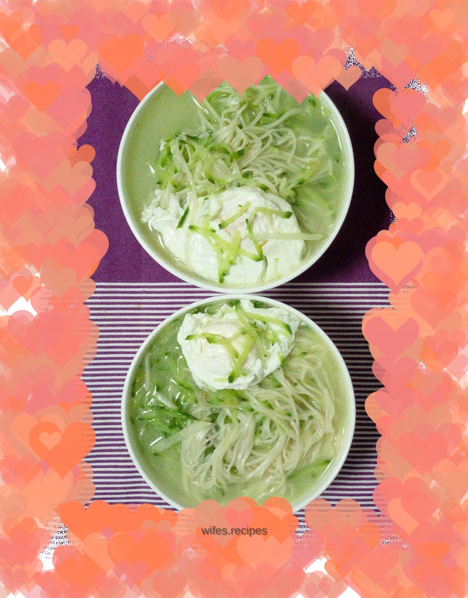 Braised Pot Noodles with Shredded Green Radish