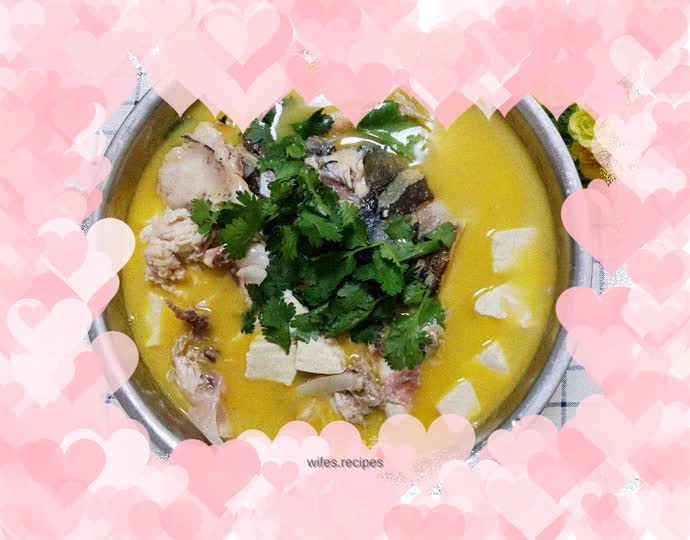 Fish head stewed with tofu