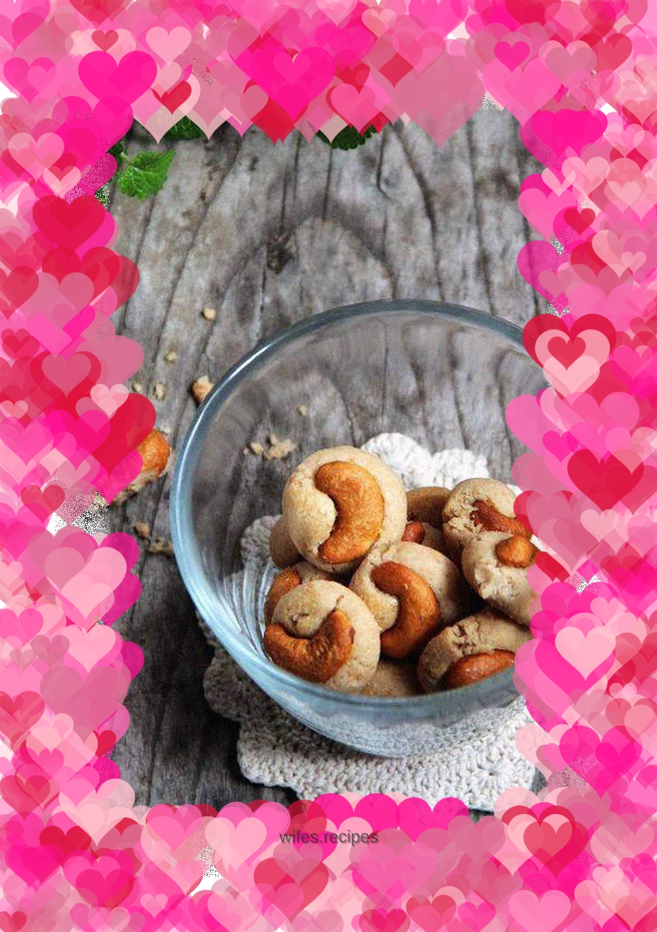 A wonderful melt-in-your-mouth texture---Peanut Cashew Crispy