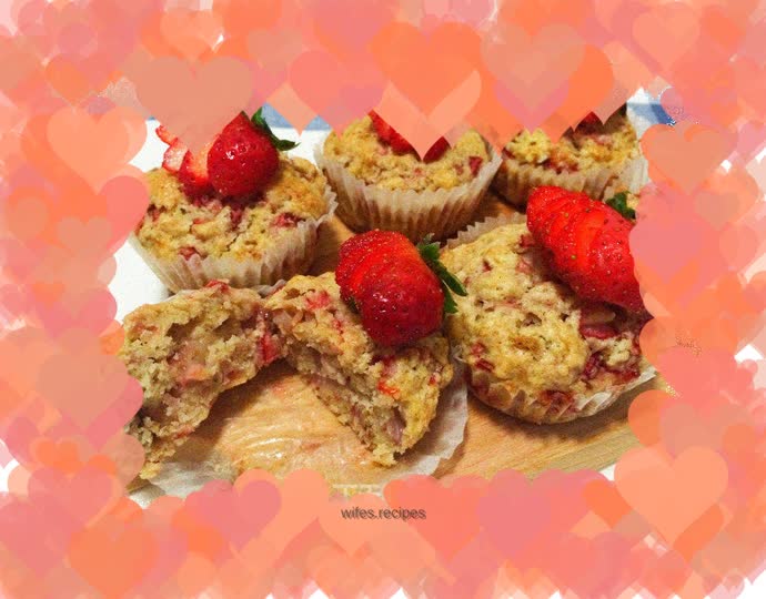 Make delicious strawberry muffins in 20 minutes