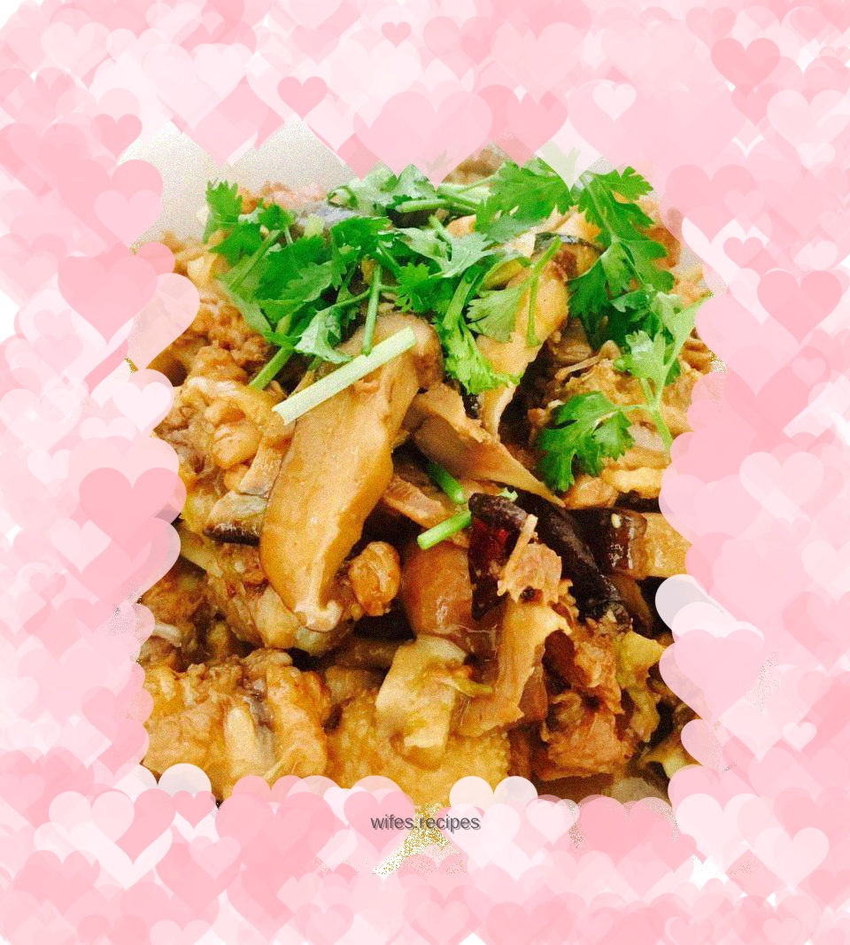 Mushroom stewed chicken
