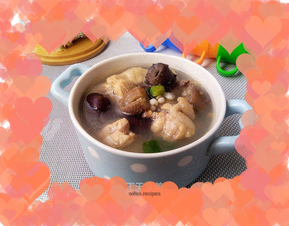 Sea cucumber stewed chicken legs