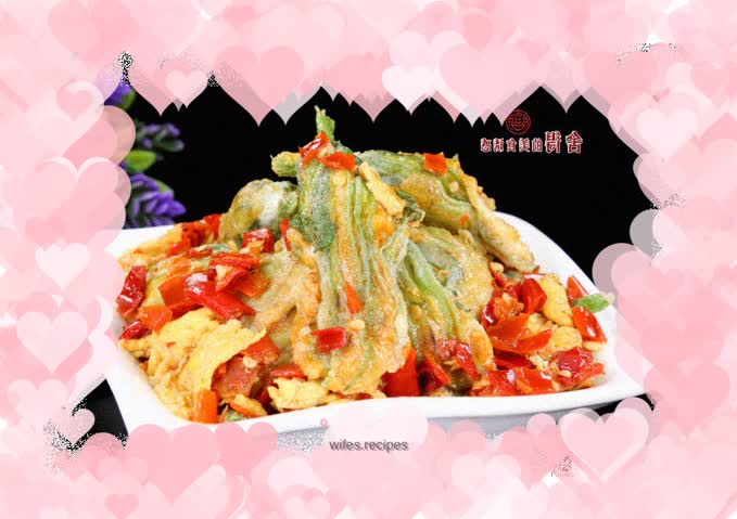 A piece of cake from a private kitchen [fried pumpkin flowers]