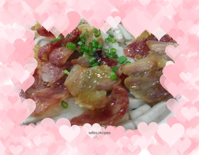 Steamed shredded taro with cured meat