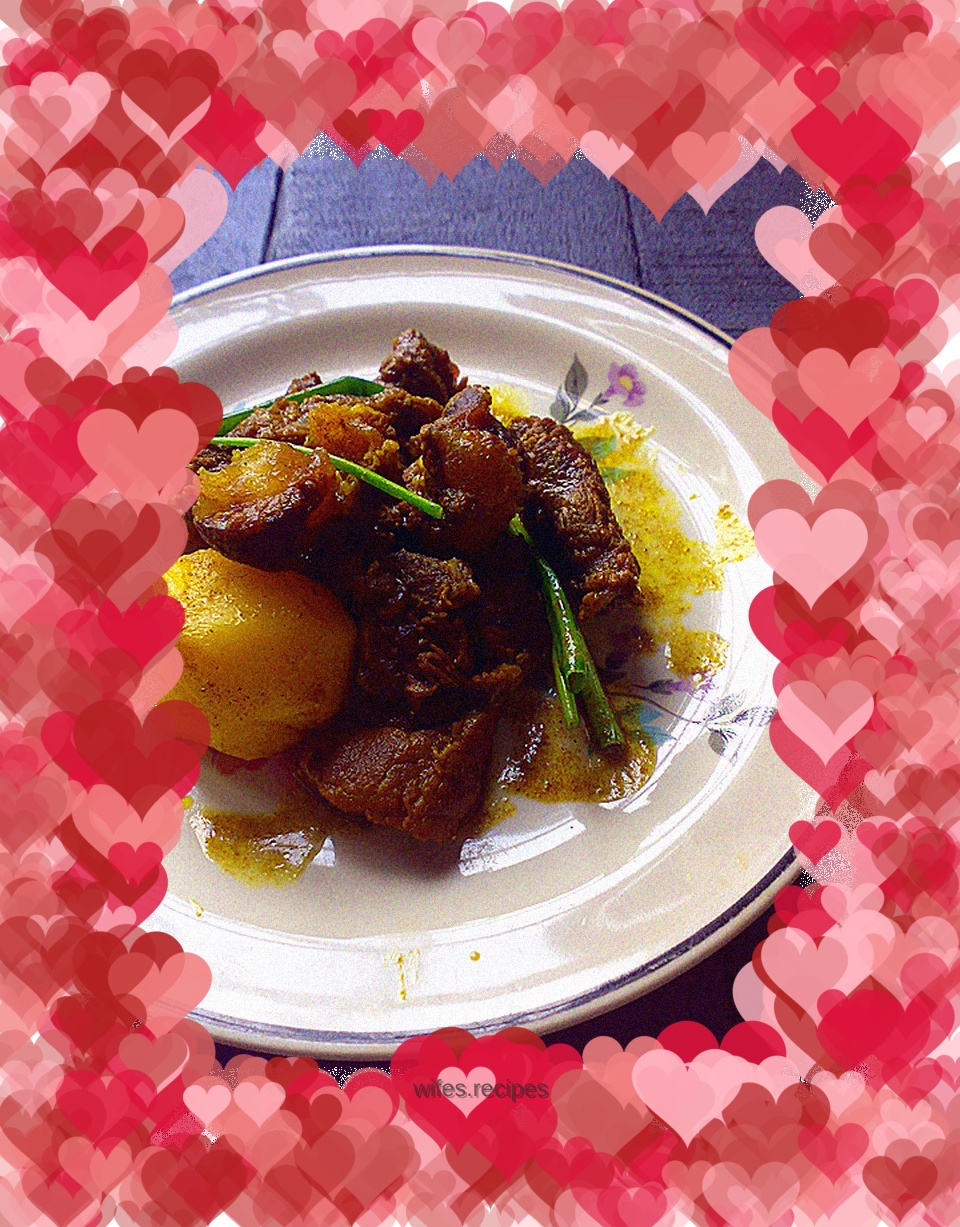 Curry beef offal