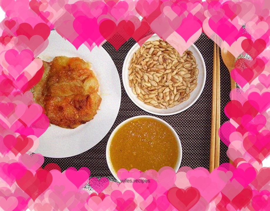 Pumpkin puree, fried pumpkin seeds and pumpkin tendon potato pancakes