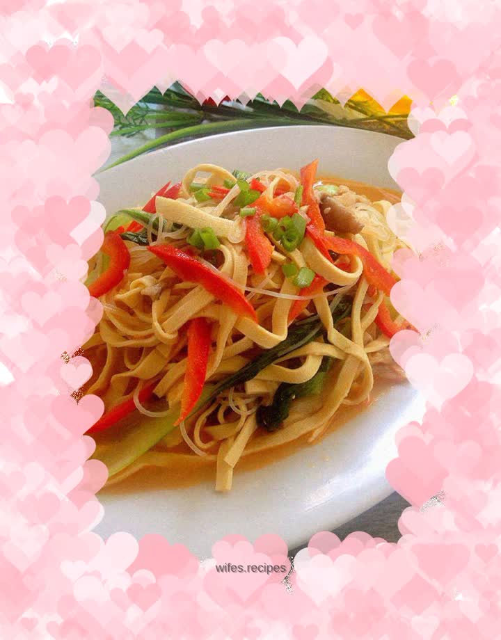 Cold vermicelli, bean curd and oyster mushrooms