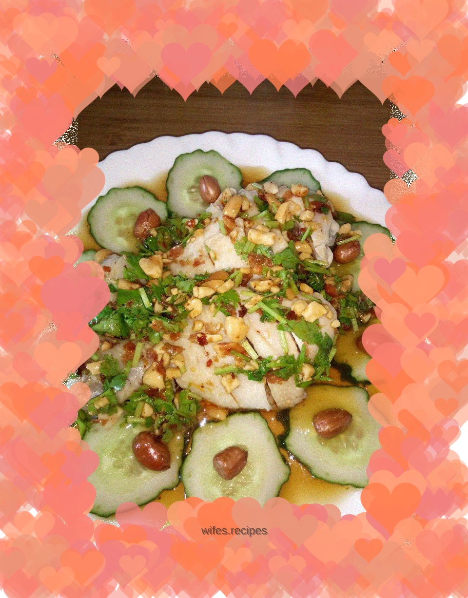 Spicy and sour chicken legs Yunnan flavor