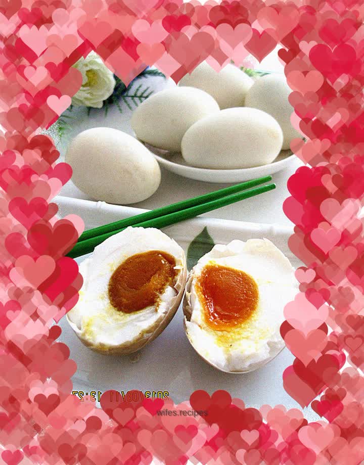 Simple way to pickle delicious salted duck eggs