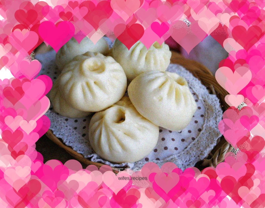 Shepherd's Purse and Green Onion Steamed Buns