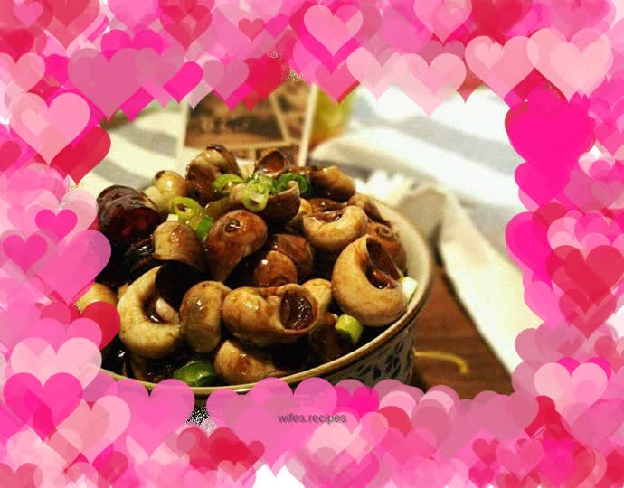 Sautéed snails in oil