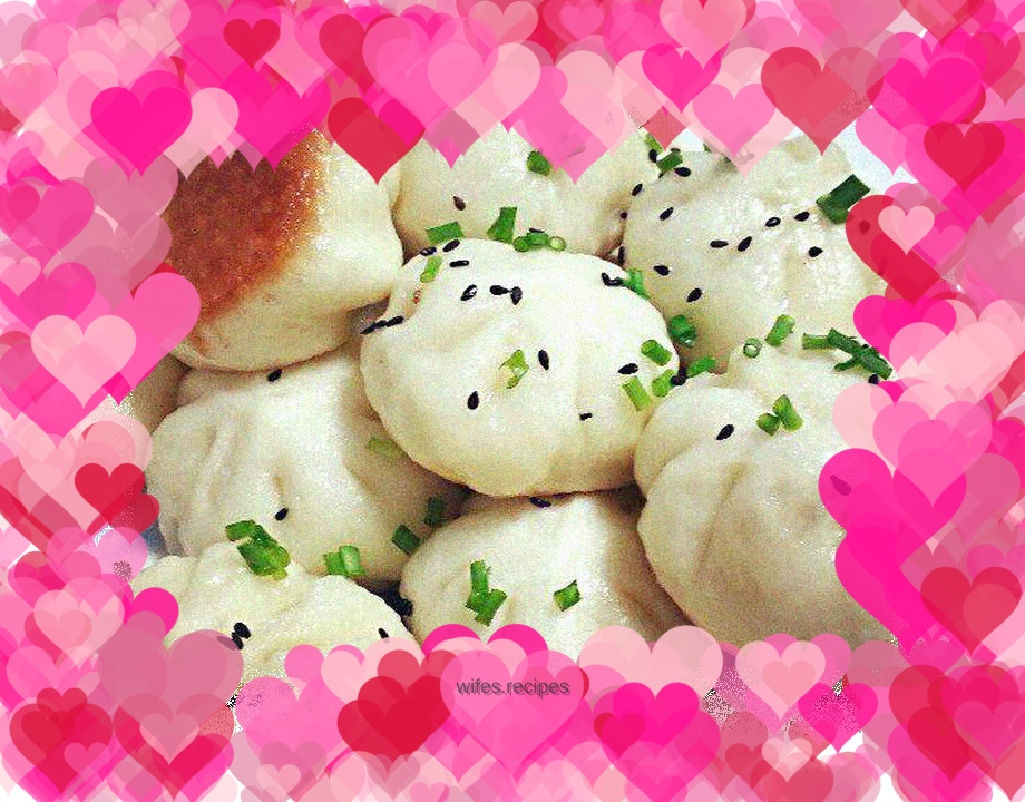 Pan-fried buns with fresh meat