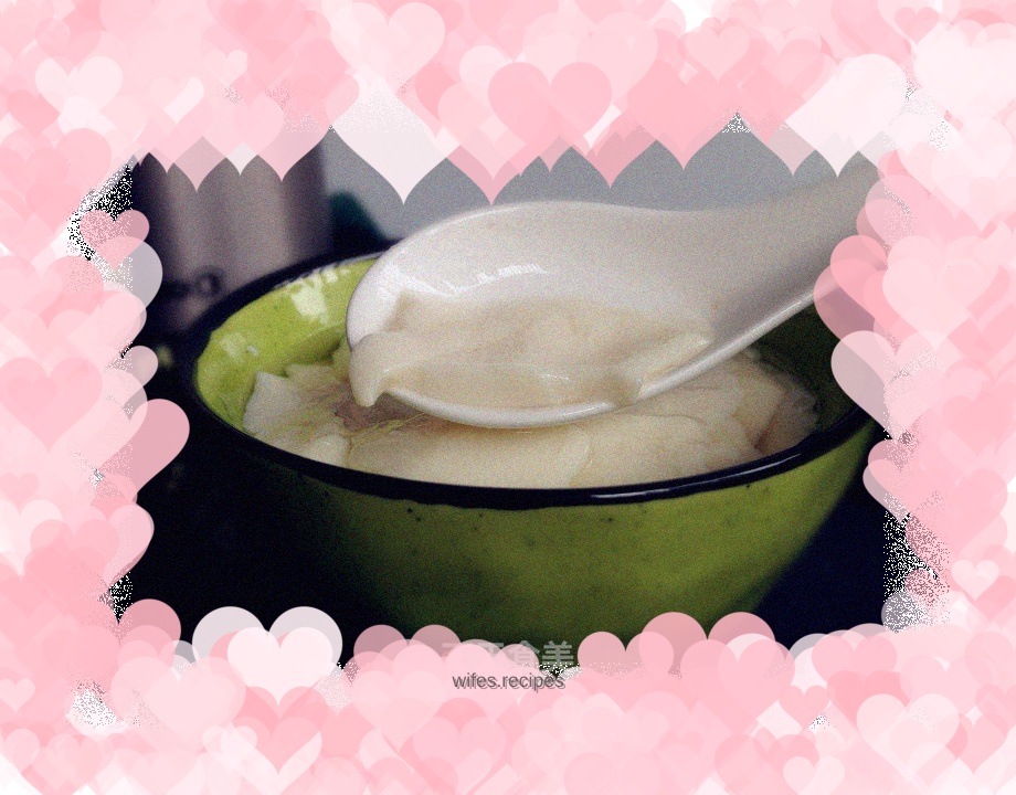 Cantonese style sweet tofu curd
