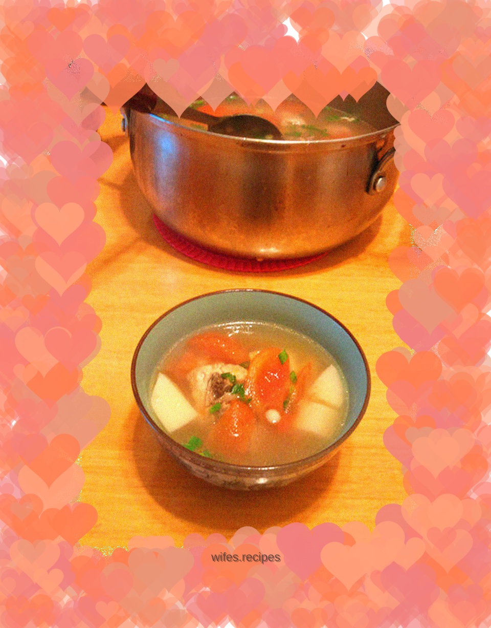 Tomato, Potato and Spare Ribs Soup