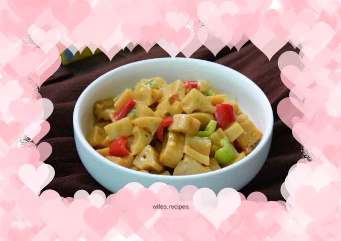 Curry lotus root cubes