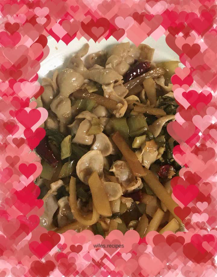 Delicious fried large intestine