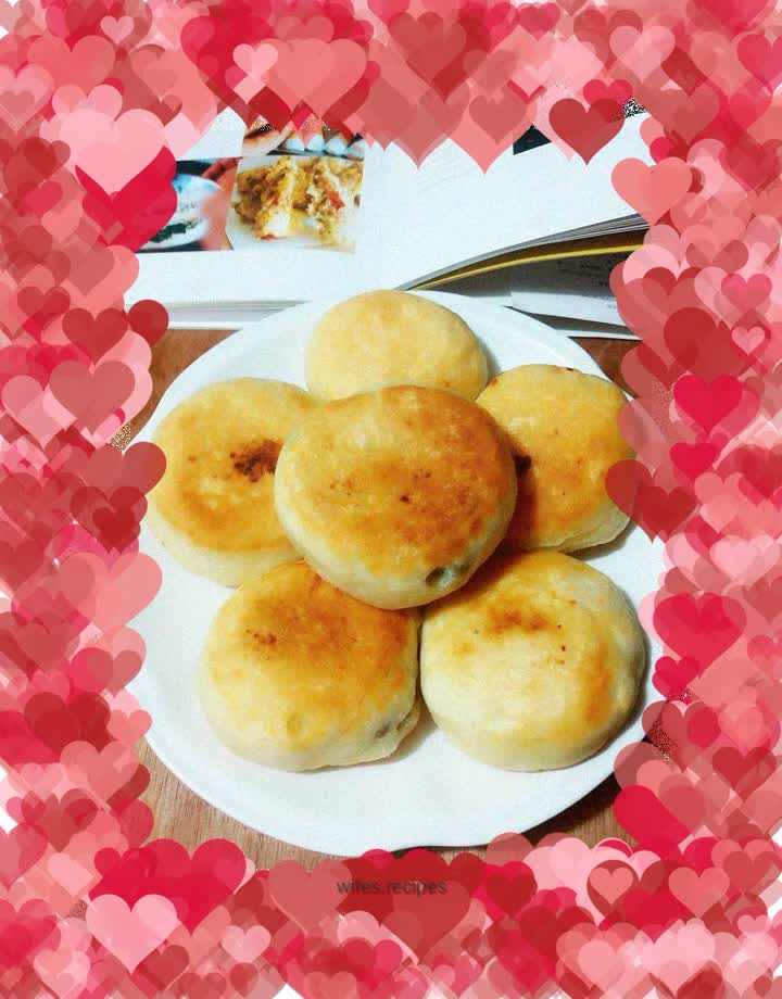 Baked bean paste cake