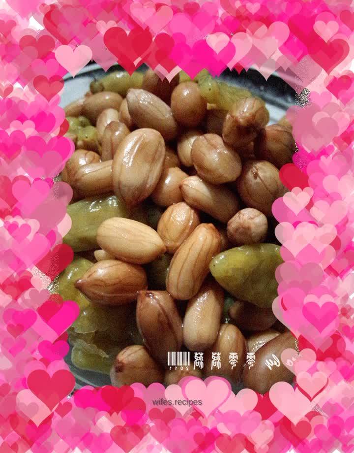 Pickled peppers and peanuts – a side dish for drinking wine