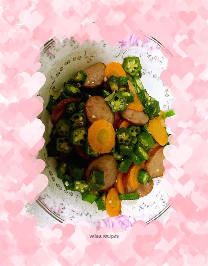 Fried okra with red sausage