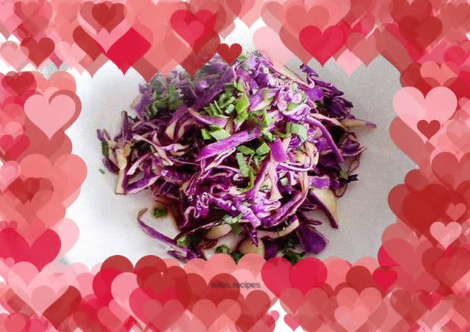 Beauty side dish - cold purple cabbage
