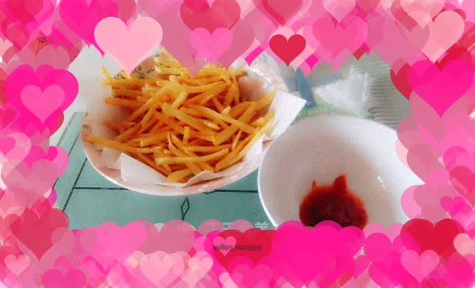 April Recipe: Homemade Super Simple KFC Flavored French Fries