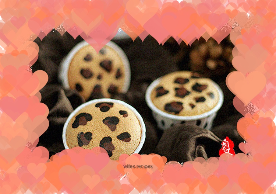 Temptation [Leopard Print Cup Cake]