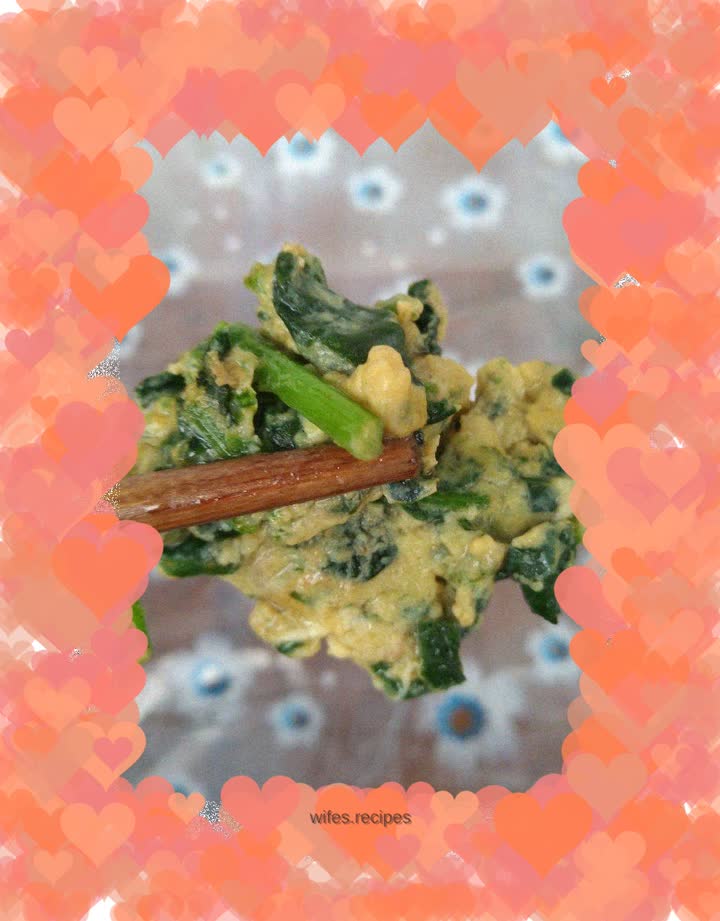 Alfalfa scrambled eggs