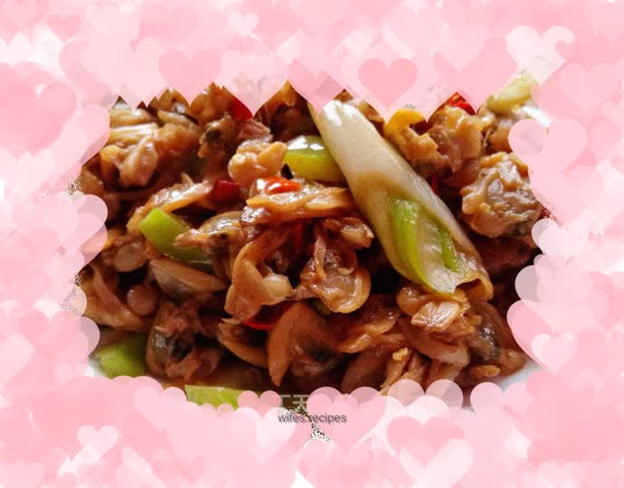 Spicy fried clam meat