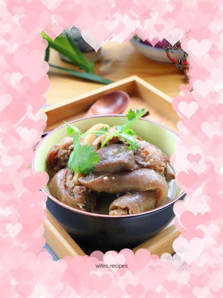 Lamb stew in casserole