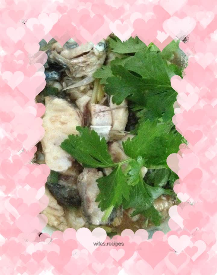 Braised grass carp cubes