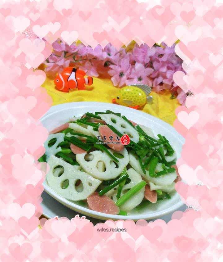Stir-fried lotus root with chive flowers and ham sausage
