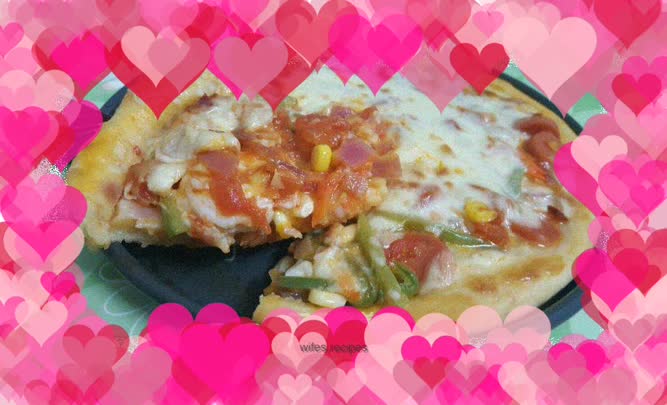 Shrimp and ham pizza