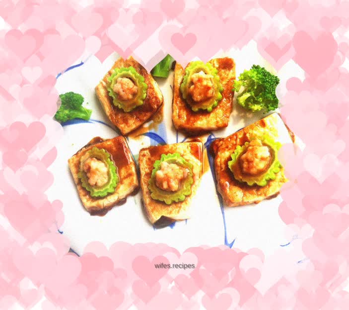 【Oyster Sauce Tofu and Bitter Melon Cup】