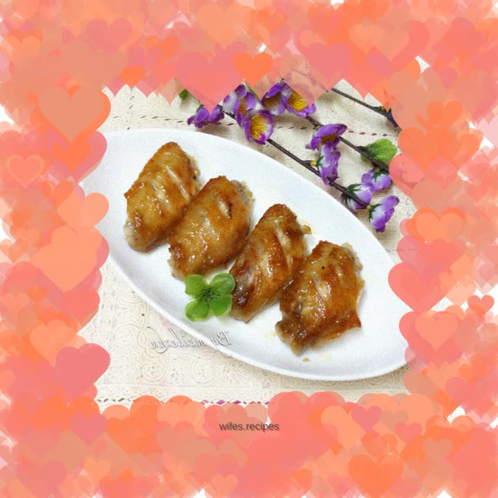 Salt baked chicken wings