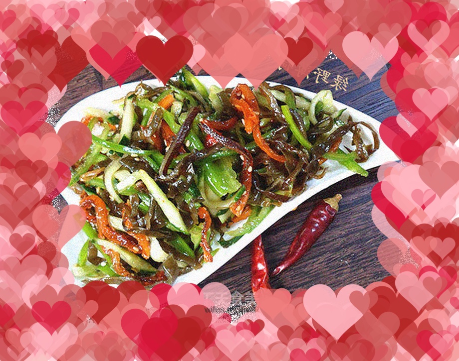 Dried fish mixed with three shredded fish