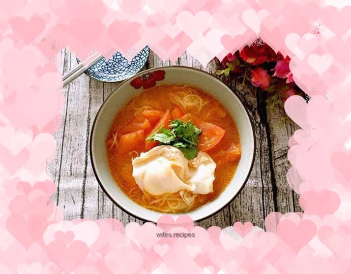 Homemade Tomato Egg Noodles