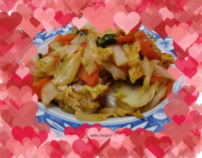 Stir-fried cabbage and carrots