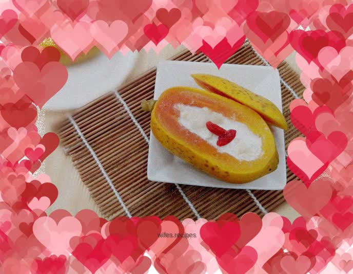 Stewed papaya with fresh milk, snow fungus