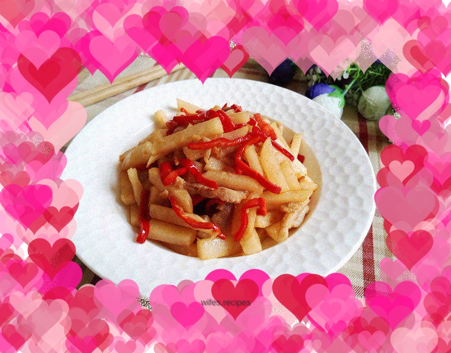 Stir-fried sweet potato with pork belly