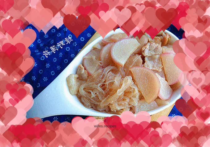 Vermicelli and water radish