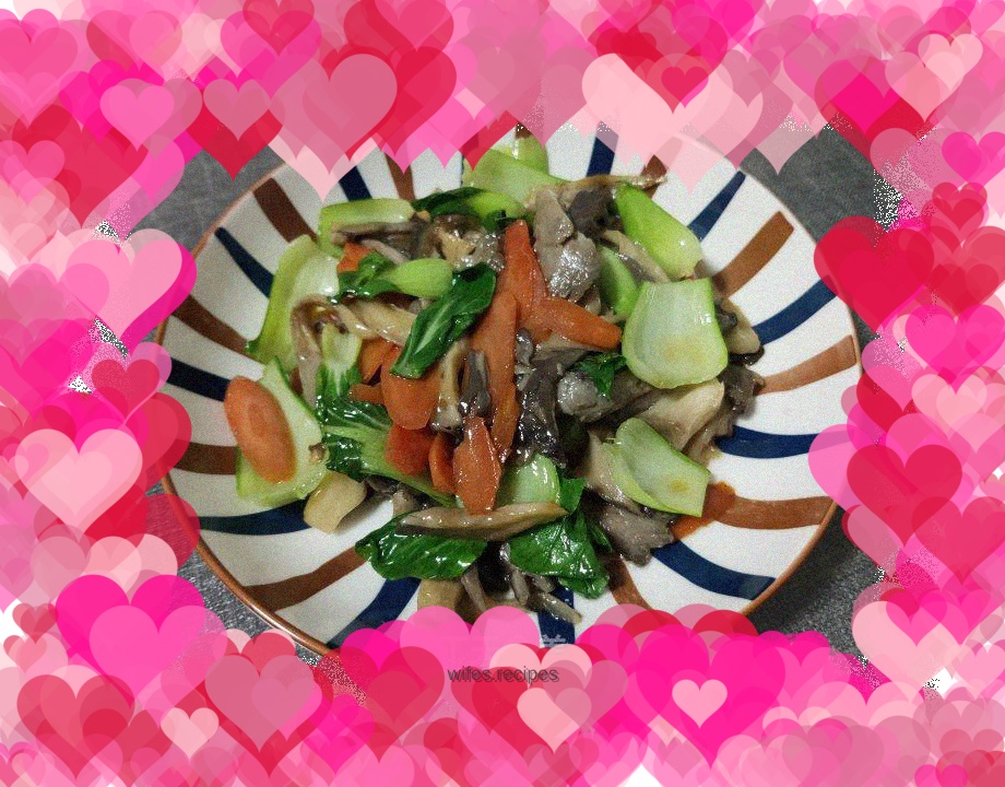 Stir-fried rapeseed with oyster mushrooms