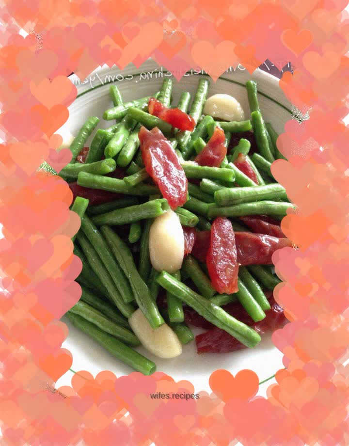 【Cantonese Style Sausage Stir-fried Long Beans】---Home-cooked side dishes are delicious