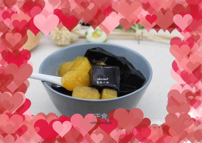 Taro balls and roasted grass jelly