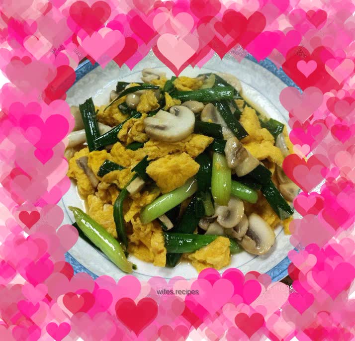 Scrambled Eggs with Mushrooms and Green Garlic