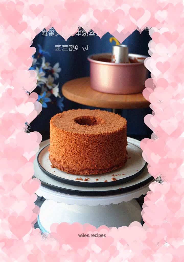 7-inch red velvet hollow chiffon cake