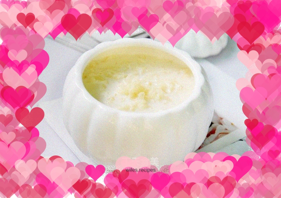 Snow Fungus and Coconut Milk Soup