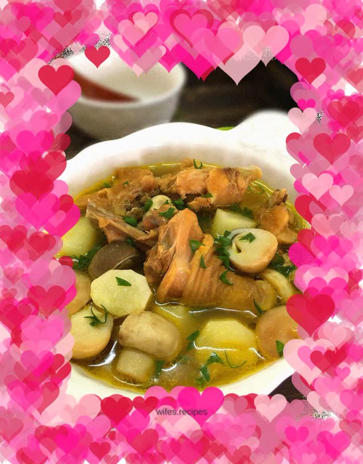 Hen, Yam and Mushroom Soup