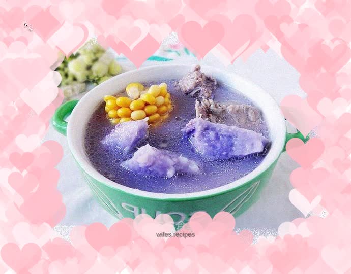 Corn and purple yam spine soup