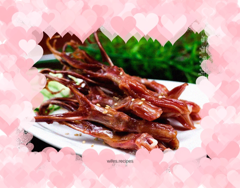 〖Braised Duck Tongue with Soy Sauce〗------Summer Snacks with Wine” Duck Making “
